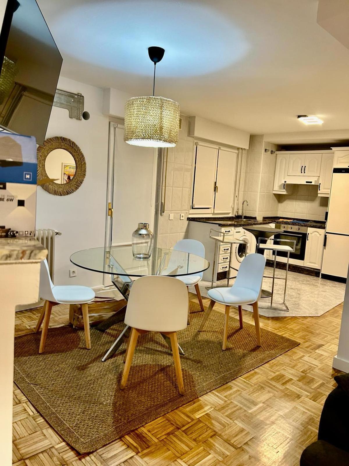Apartamento Albany , Mno Dominguez Berrueta León Exterior foto